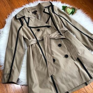 Dana Buchman Size M Double Breasted Trench Coat